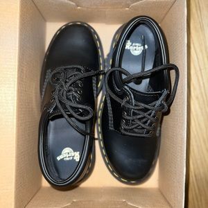 Dr. Martens 8053 quad